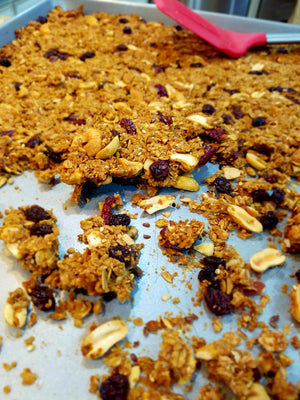 Kracnola Nutty Cranberry Raisin granola